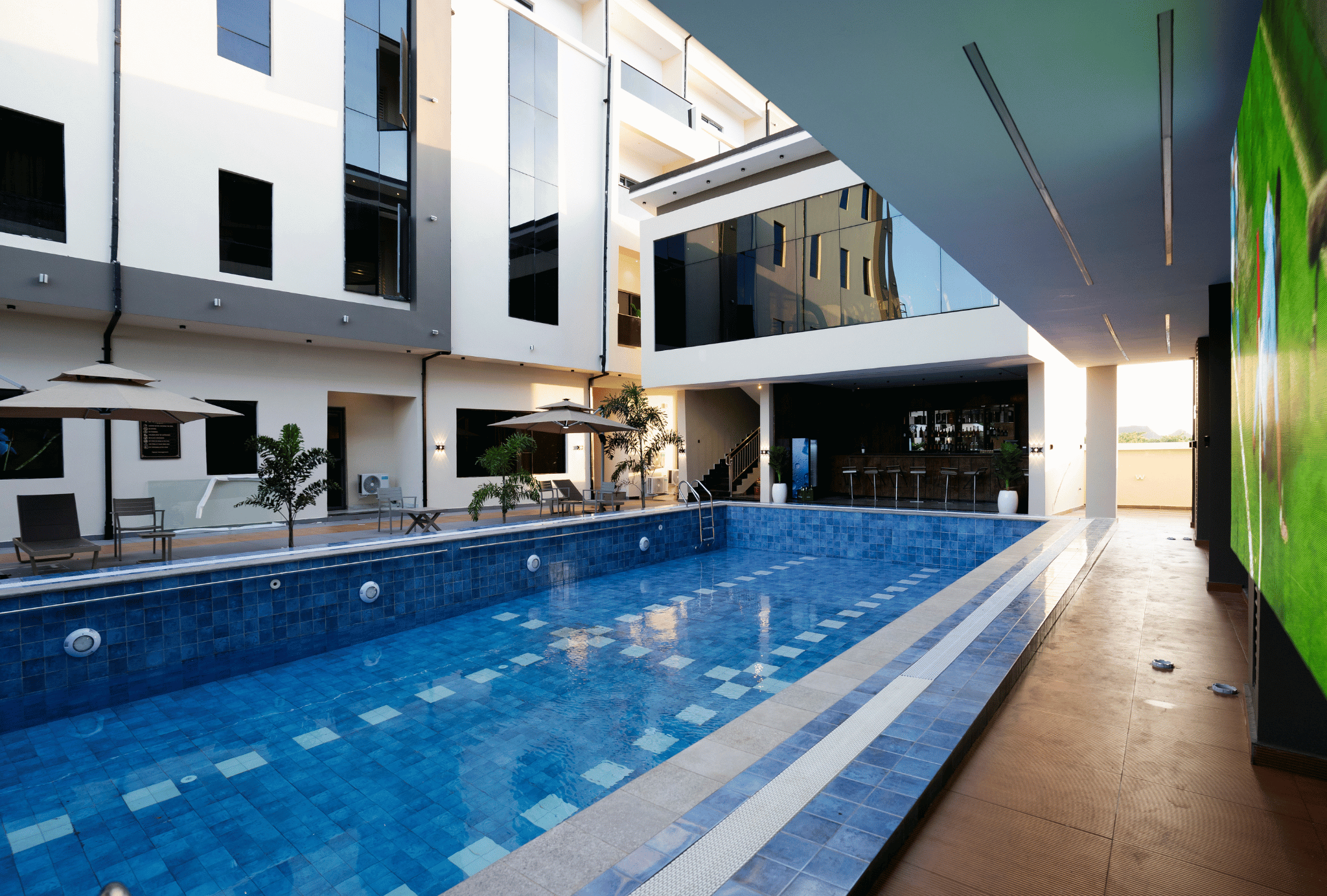 Oxvera Hotel